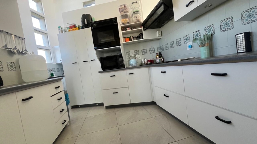 3 Bedroom Property for Sale in Wavecrest Eastern Cape